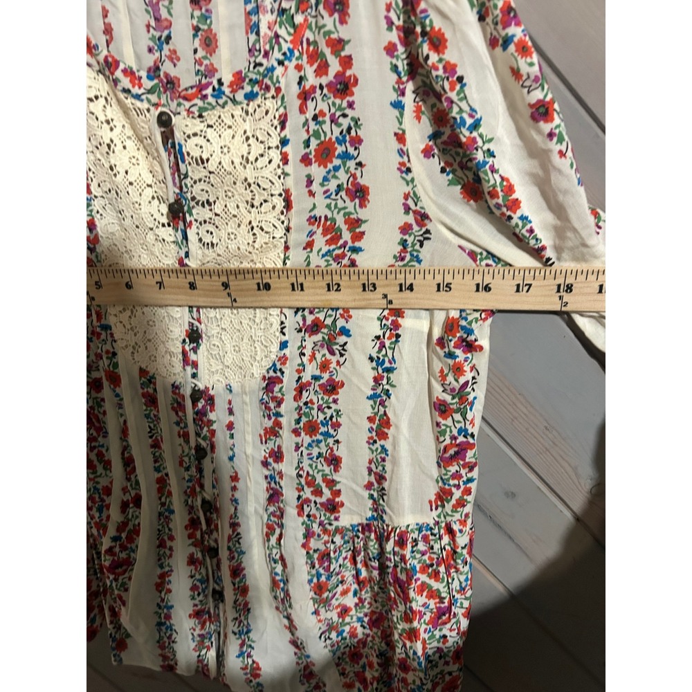 Maeve Anthropologie Floral Print Button Up Top Blouse Crochet Trim Bohemian US 2 - Picture 4 of 5